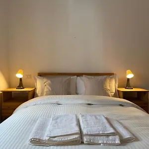 Rome-rated 8,8 By Guests Rzym